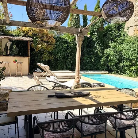 Renovated Stone Building With Air Conditioning Pool & Poolroom וילה *