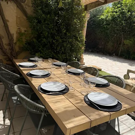 Villa Renovated Stone Building With Air Conditioning Pool & Poolroom Roujan