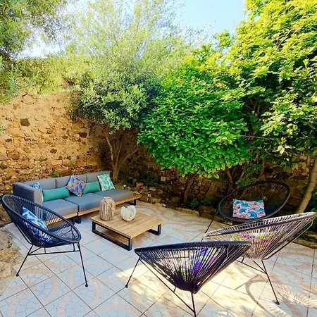 וילה Renovated Stone Building With Air Conditioning Pool & Poolroom *